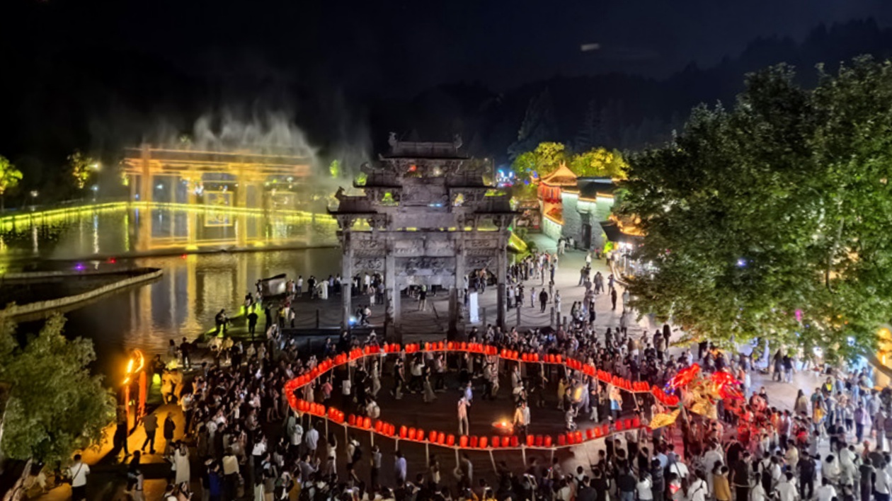 綠水長歌勞動美  皖黟縣西遞鎮(zhèn)留客之道誠意滿滿