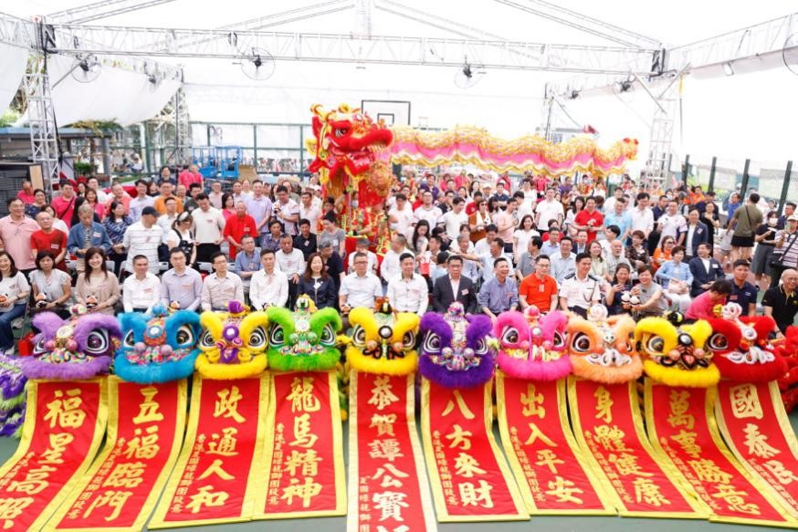 ?2025東區(qū)譚公寶誕大巡遊舉行