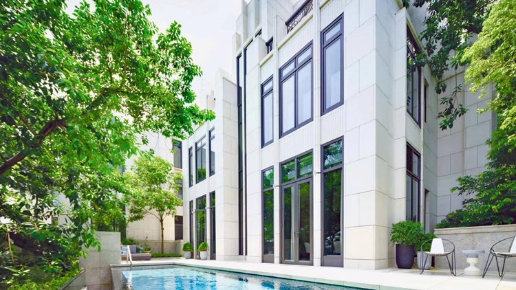 【港樓】關(guān)稅戰(zhàn)衝擊 山頂南區(qū)成交跌近六成