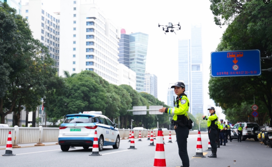 深圳交警首次啟用「空中天眼」嚴(yán)管電動(dòng)自行車