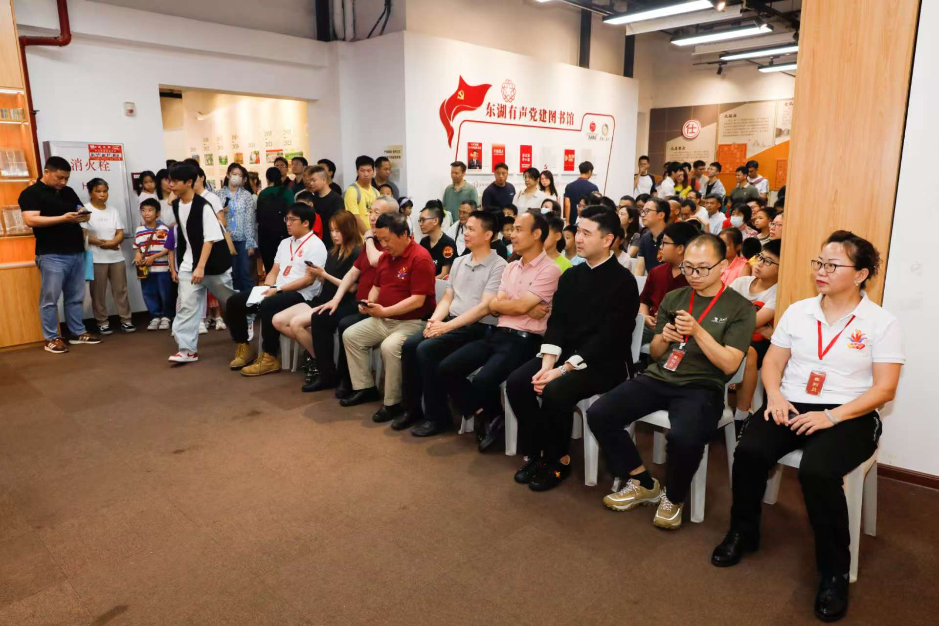 「棋」聚灣區(qū)  「五羊杯」民間象棋擂臺(tái)賽穗荔灣開賽