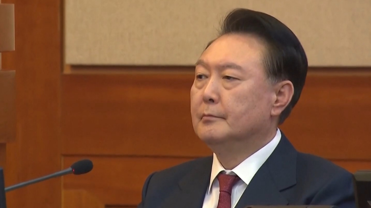 首次公開出庭 尹錫悅涉內(nèi)亂罪第三次庭審今日舉行