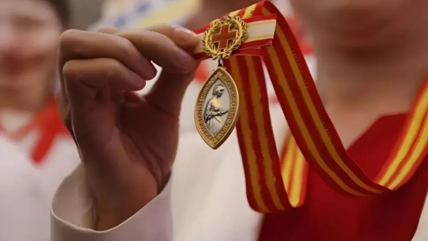 中國7名優(yōu)秀護理工作者榮獲第50屆南丁格爾獎