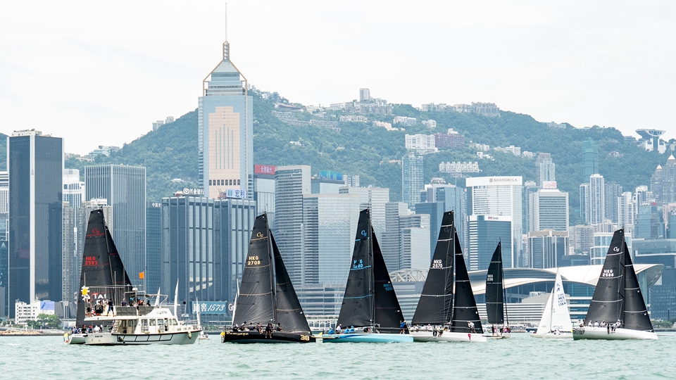 春季帆船賽煞科 逾500位帆手維港獻(xiàn)技