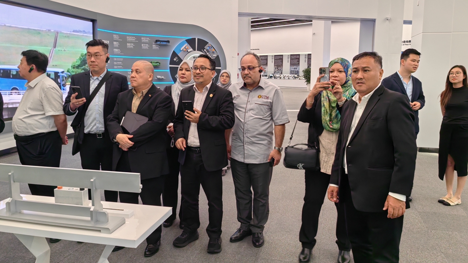 「一帶一路」產(chǎn)學研新標桿：馬來西亞理工大學代表團參訪比亞迪總部