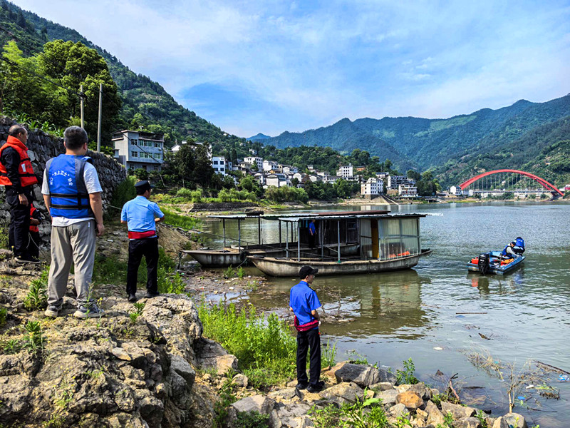 皖歙縣街口鎮(zhèn)：防溺水聚「合」力添「智」力