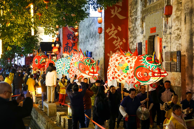 別樣風(fēng)情活力空前 文旅融合的屯溪「腔調(diào)」