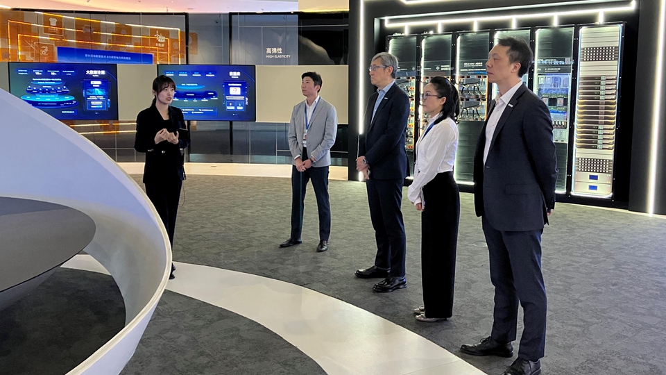 引進(jìn)辦考察滬杭 冀吸引具潛力企業(yè)來(lái)港設(shè)立業(yè)務(wù)