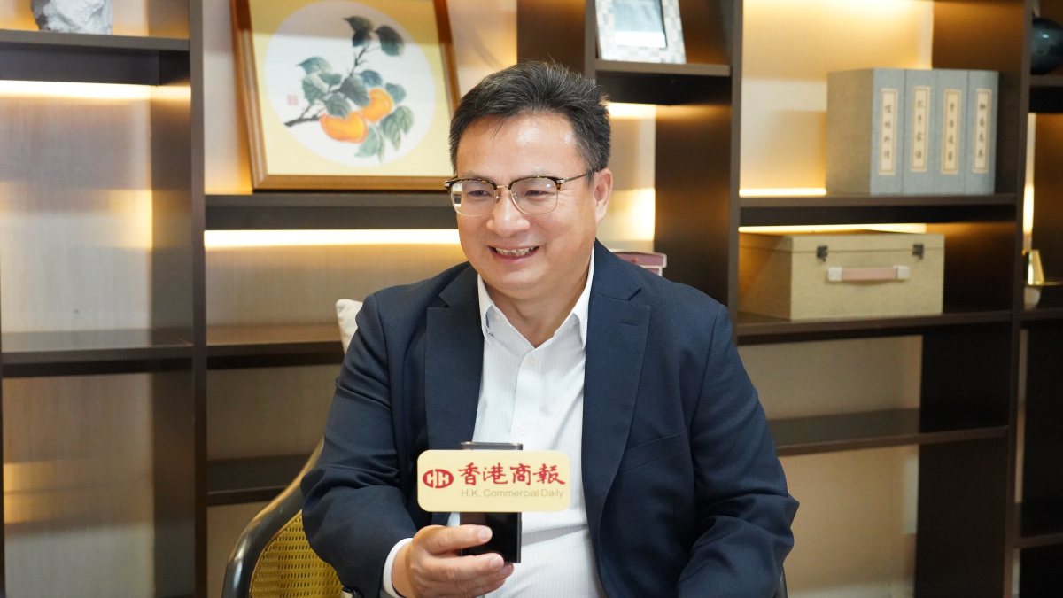 有片｜ 商報專訪 中國戰(zhàn)略與管理研究會     王小華：引香港金融資本和人才助廣西打造東盟AI高地