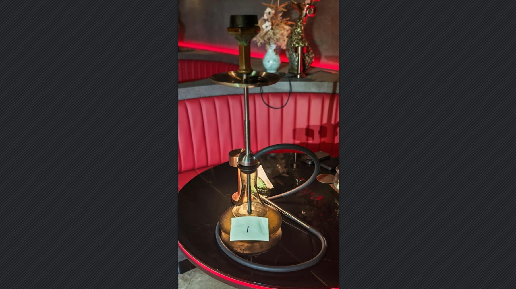 控煙酒辦打擊禁煙區(qū)吸食水煙 發(fā)出兩張定額罰款通知書