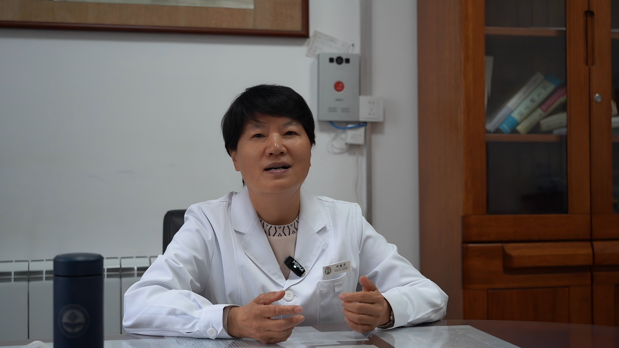 長春市中醫(yī)院內(nèi)科何艷華主任接受香港商報記者專訪