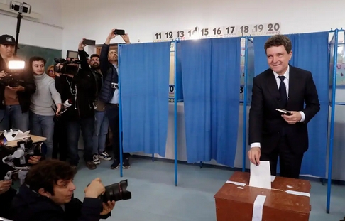  初步統(tǒng)計(jì)結(jié)果顯示達(dá)恩在羅馬尼亞總統(tǒng)選舉中獲勝 