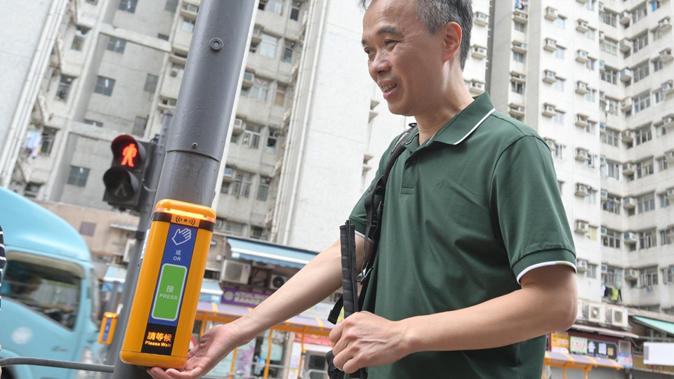 運(yùn)輸署料2027年底前更換全港2000路口共1.3萬套電子行人過路發(fā)聲裝置