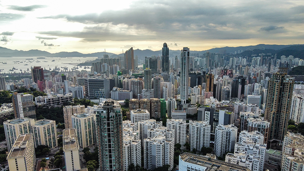 港元一個(gè)月HIBOR跌穿1厘創(chuàng)三年低 高盛調(diào)高2026至2027樓價(jià)預(yù)測(cè)