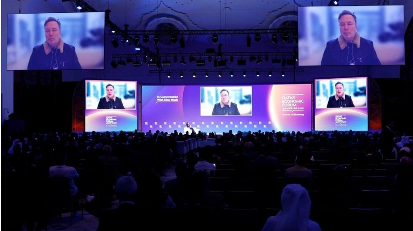 馬斯克：未來5年續(xù)任特斯拉CEO 將大削政治捐獻 機械人的士下月登場