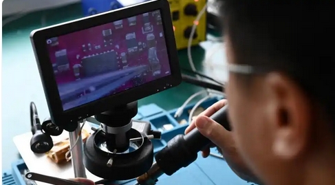 中國團(tuán)隊(duì)研發(fā)出非接觸式房顫檢測系統(tǒng) 助心律失常早發(fā)現(xiàn)早干預(yù)