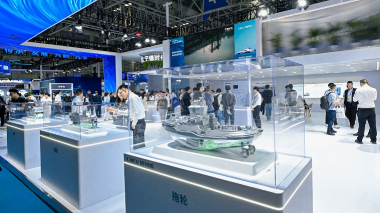 【經(jīng)濟(jì)瞭望】中國(guó)企業(yè)為何無(wú)懼美國(guó)制裁打壓？