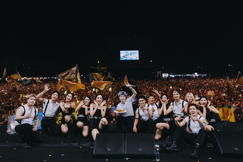 群星璀璨共襄文旅盛宴 2025百度黃山青松音樂節(jié)圓滿落幕