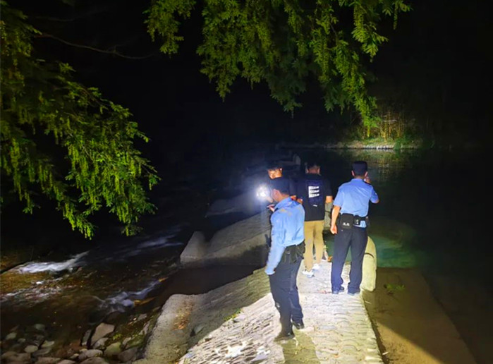 皖休寧縣：築牢防汛安全堤 守護群眾生命線