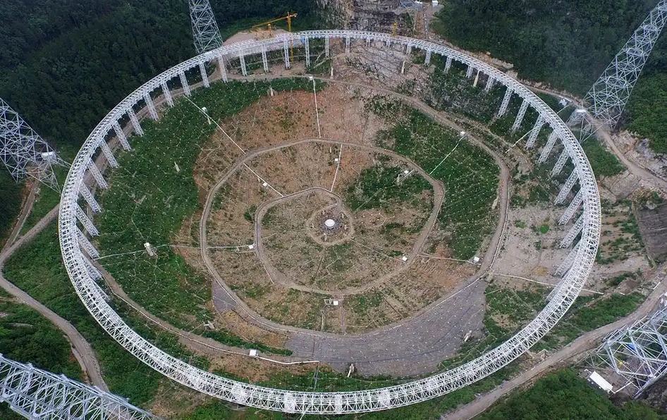 中國(guó)科學(xué)家通過(guò)「中國(guó)天眼」發(fā)現(xiàn)罕見(jiàn)掩食脈衝星