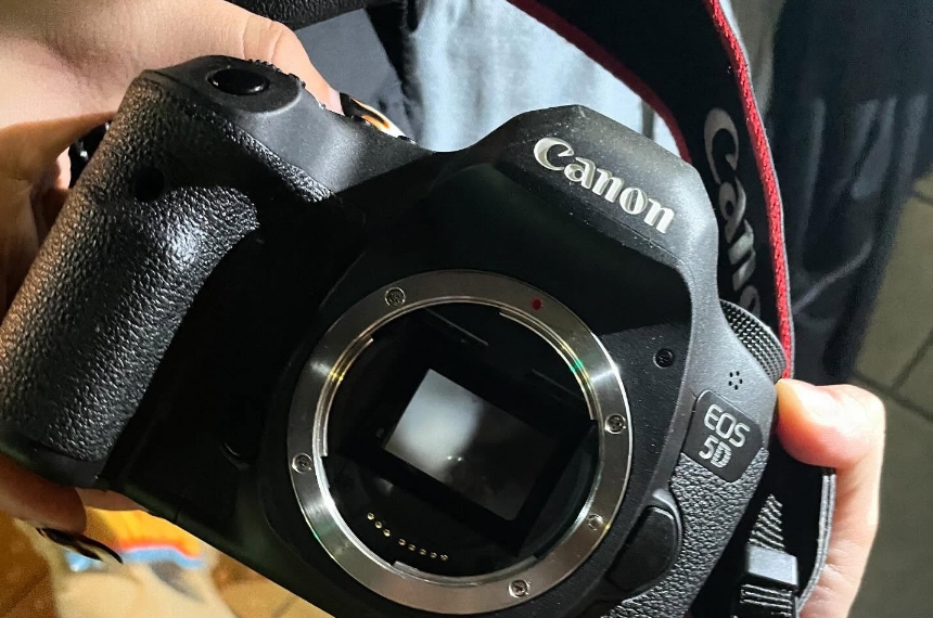 林峯演唱會(huì)女歌迷遭盜竊 長(zhǎng)鏡頭直接被扭開偷走