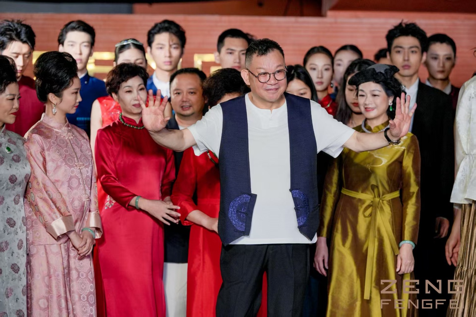 「熾」ZENGFENGFEI·曾鳳飛2025秋冬作品在廈發(fā)布