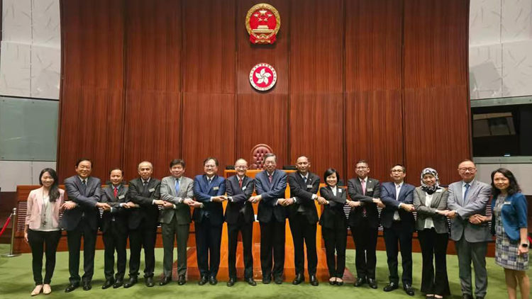 梁君彥與東盟成員國駐港領(lǐng)事會(huì)面 冀深化聯(lián)繫乘勢(shì)而上