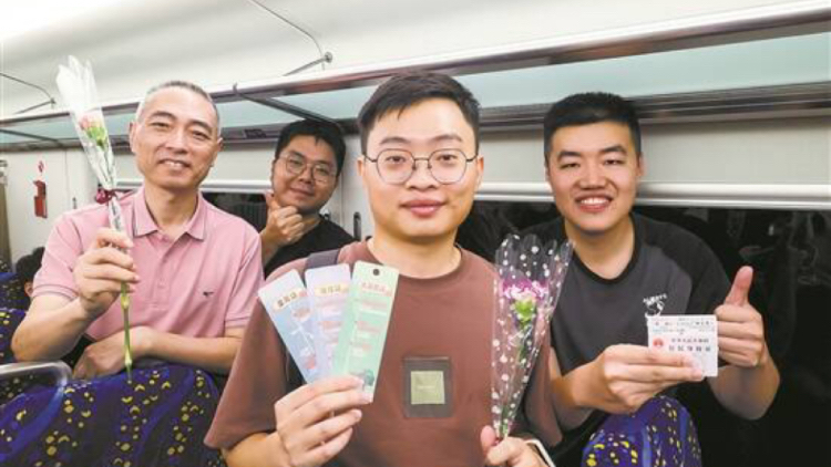 首日直擊！粵港澳大灣區(qū)最長城際貫通，廣州30分鐘直通佛山東莞