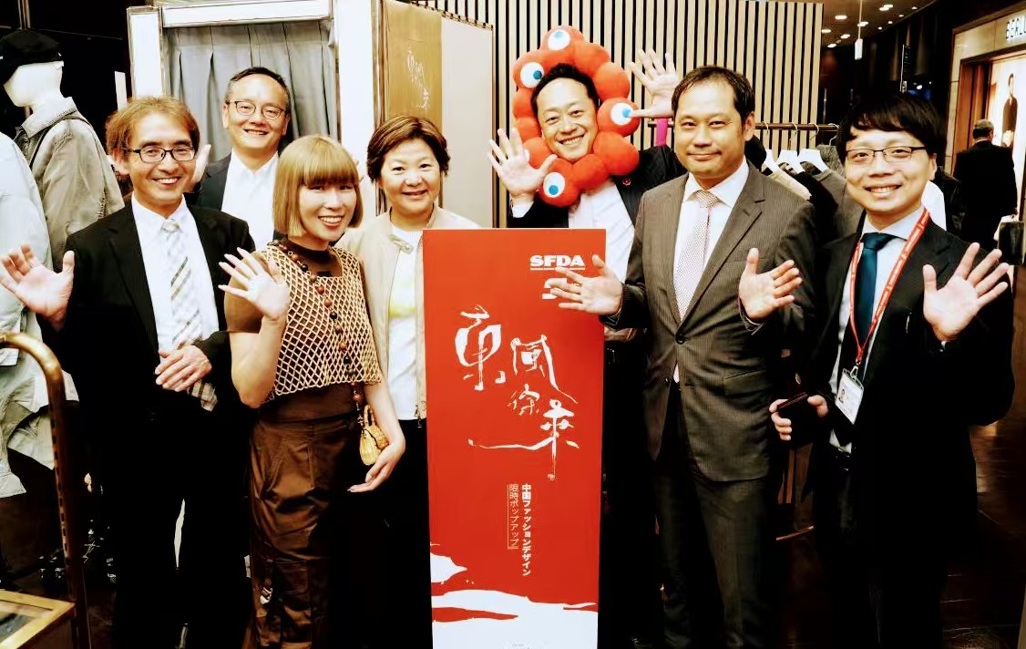 時(shí)尚消費(fèi)品組團(tuán)出海 「上海製造佳品匯」亮相大阪