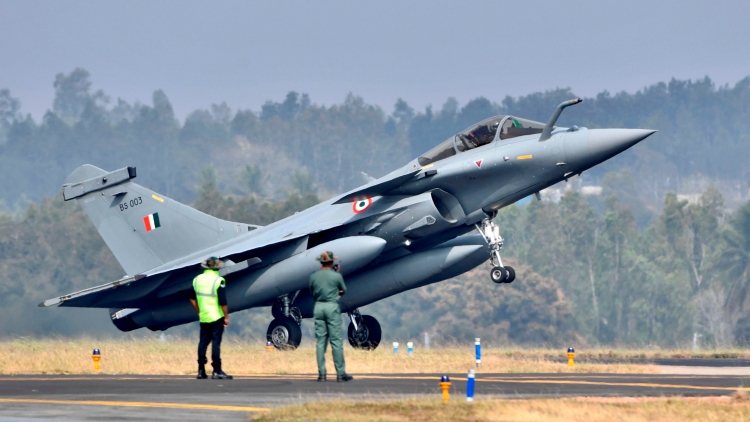 法國軍方首次回應(yīng)「陣風(fēng)」戰(zhàn)機(jī)在印巴衝突中被擊落