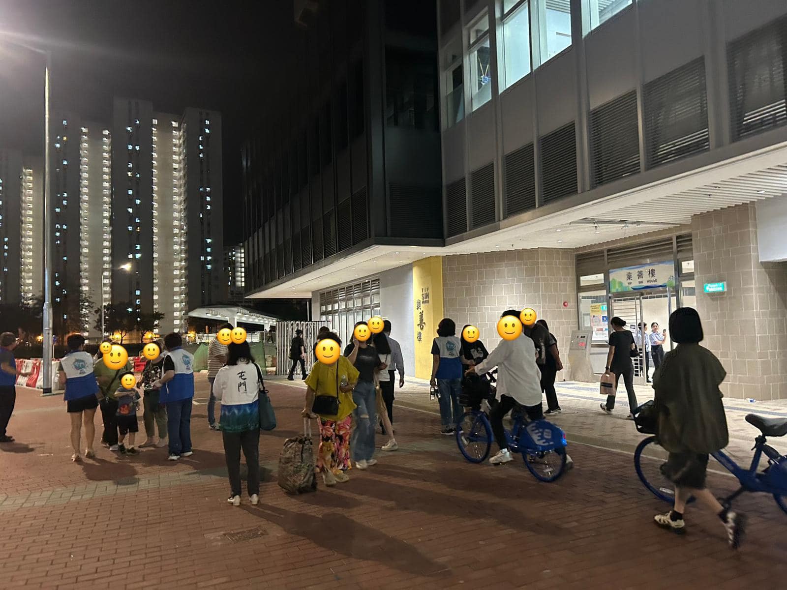 屯門公路爆水管影響逾20萬(wàn)人 周浩鼎呼籲利用科技排查老化水管