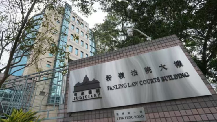 用「美圖秀秀」篡改成績獲教大錄取 女子認罪稱怕母親失望