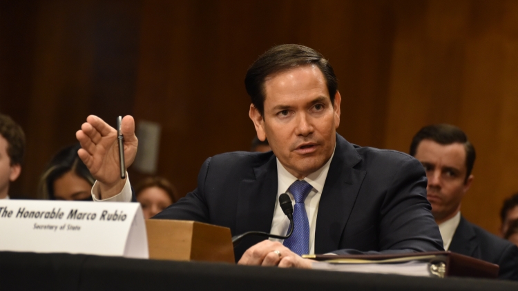 美國國務(wù)卿魯比奧：外國官員干預(yù)美國社媒言論，將被拒發(fā)籤證