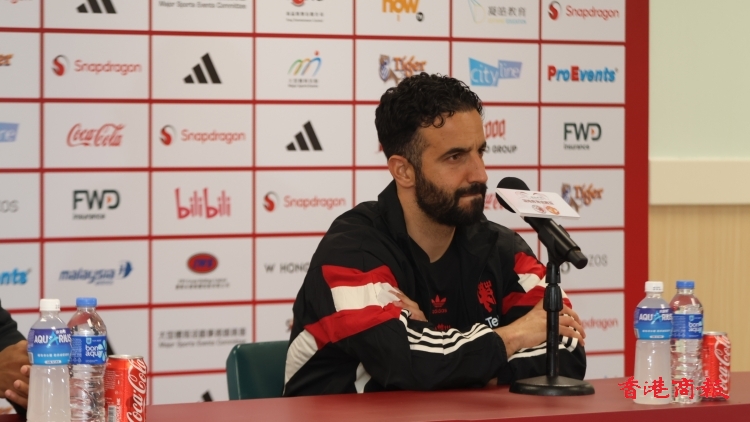 有片丨【曼聯(lián)訪港】被問門票銷情欠佳 睇阿莫林點(diǎn)答