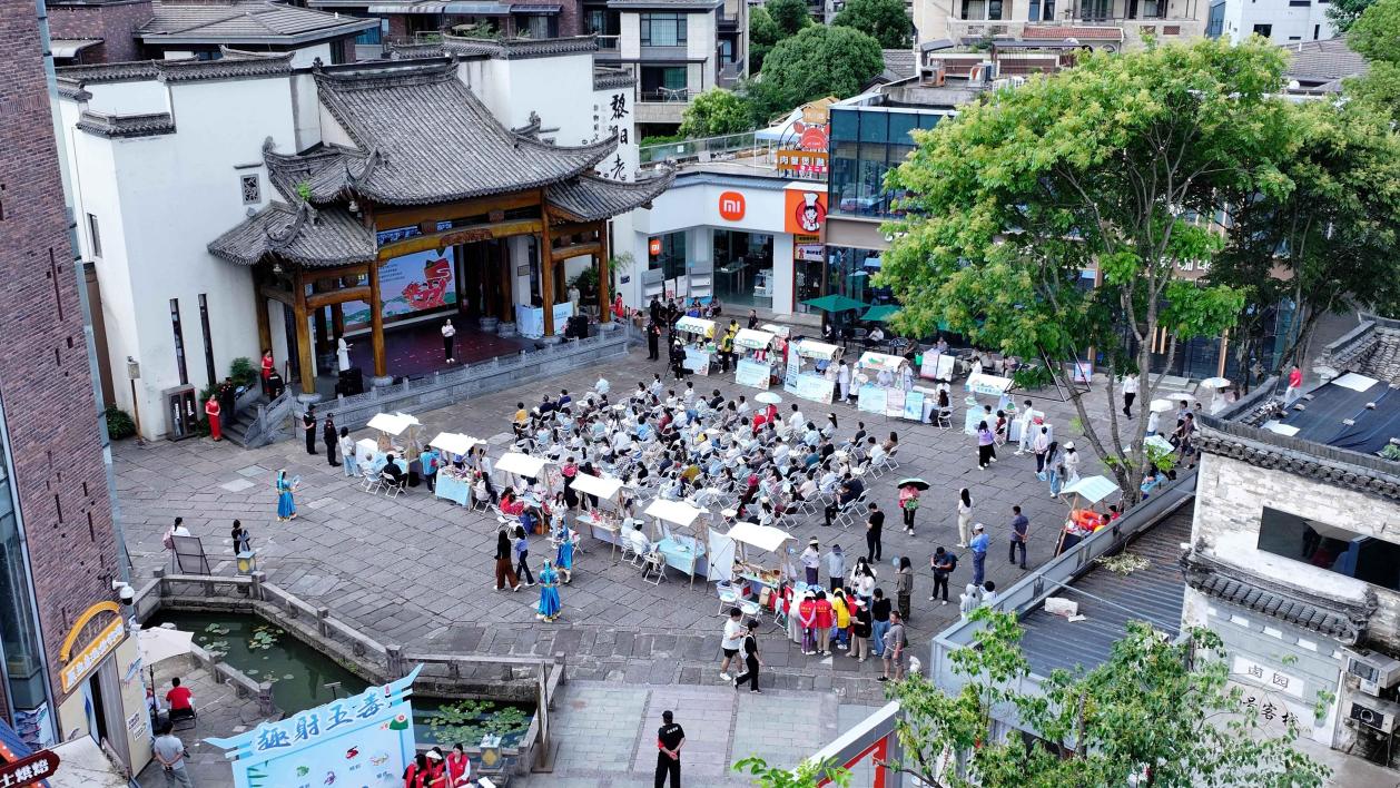 皖屯溪區(qū)「又『昱』愛(ài)心」文明實(shí)踐品牌發(fā)布