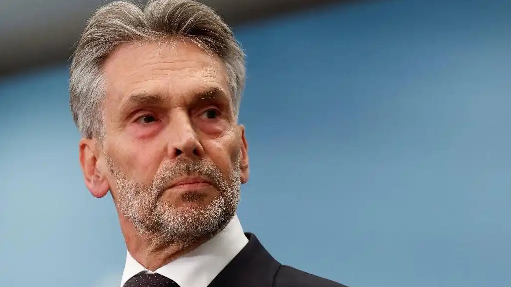 荷蘭首相斯霍夫宣布內(nèi)閣辭職