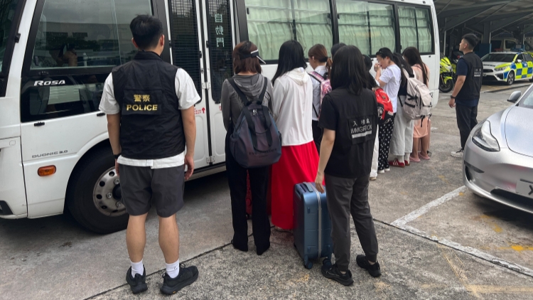 警方新界北區(qū)掃黃 拘捕13名女子