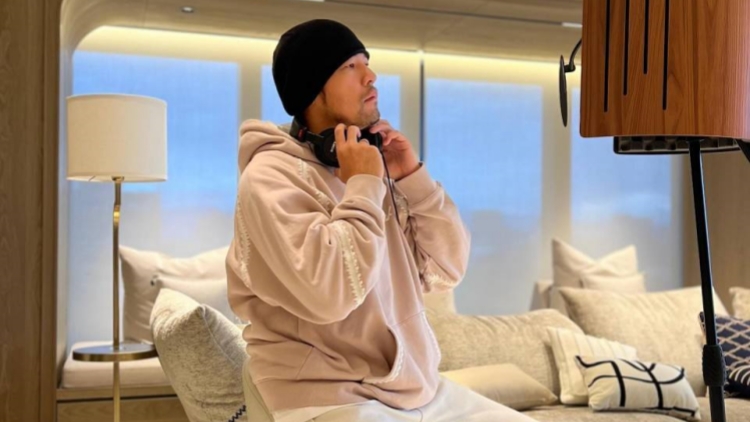 傳周杰倫擲8億買(mǎi)臺(tái)北4層豪宅 經(jīng)紀(jì)公司：藝人私事不回應(yīng)