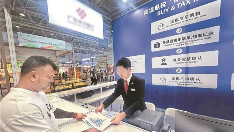 國際遊客到深「買買買」 深圳「即買即退」商品銷售額同比增逾20倍