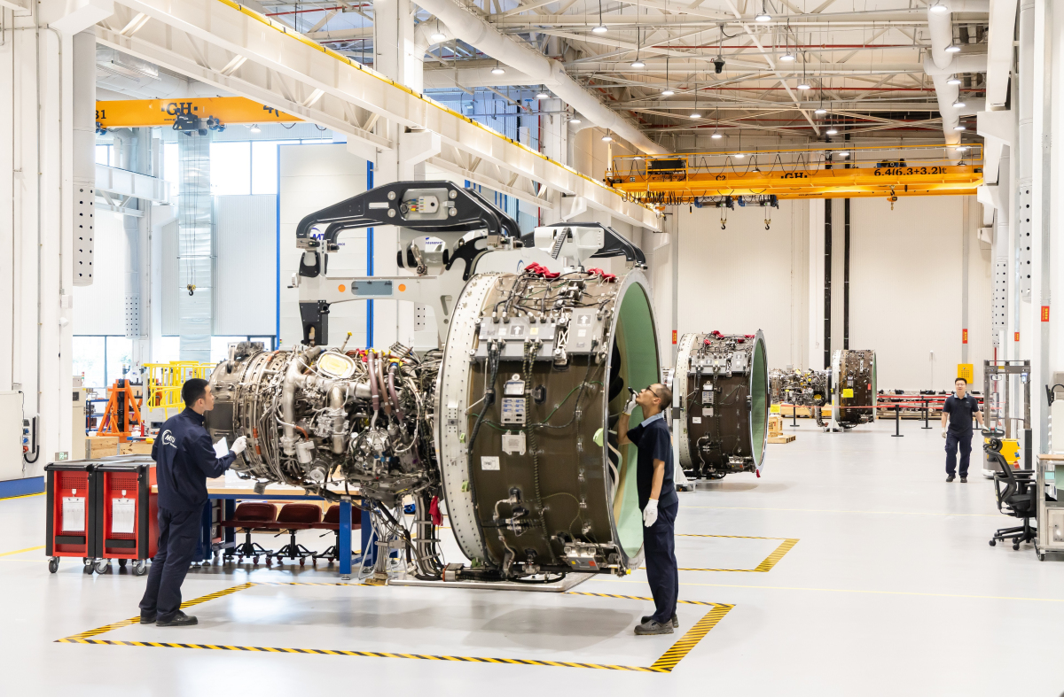 珠海摩天宇金灣廠區(qū)成功向南航交付首臺維修發(fā)動機