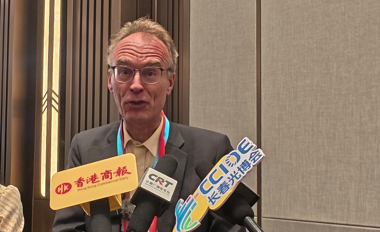 2025長(zhǎng)春光博會(huì)系列報(bào)道（之六）長(zhǎng)春在發(fā)光材料領(lǐng)域一直處?kù)额I(lǐng)先地位