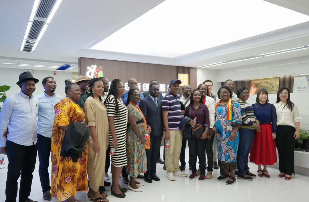 湖南湘江新區(qū)中非青年創(chuàng)新創(chuàng)業(yè)基地：兩年孵化「夢想加速器」 中非青年逐夢「湘江畔」