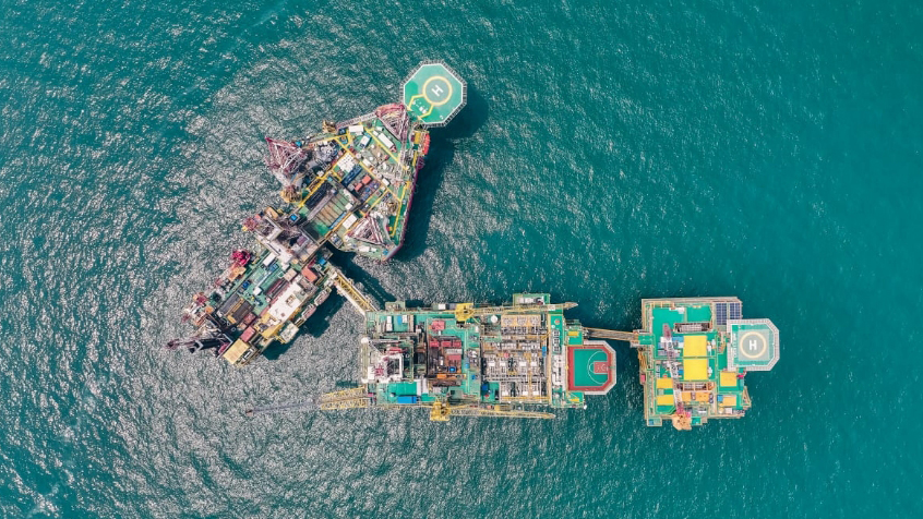 【記者手記】嗅不到油味的鑽油平臺