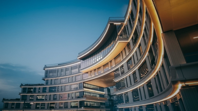 港科大（廣州）計(jì)劃招生420人 在粵招收約200名學(xué)生