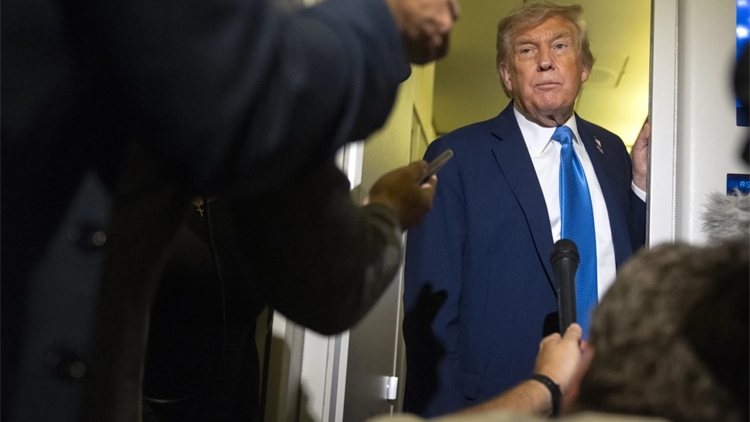 美國總統(tǒng)特朗普召集團(tuán)隊討論以伊衝突 威脅伊朗「無條件投降」 