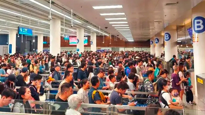 深圳入境消費(fèi)市場(chǎng)持續(xù)火熱 非現(xiàn)金支付增長(zhǎng)近四成