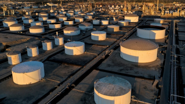 以伊衝突急劇升溫 油價飆升3%