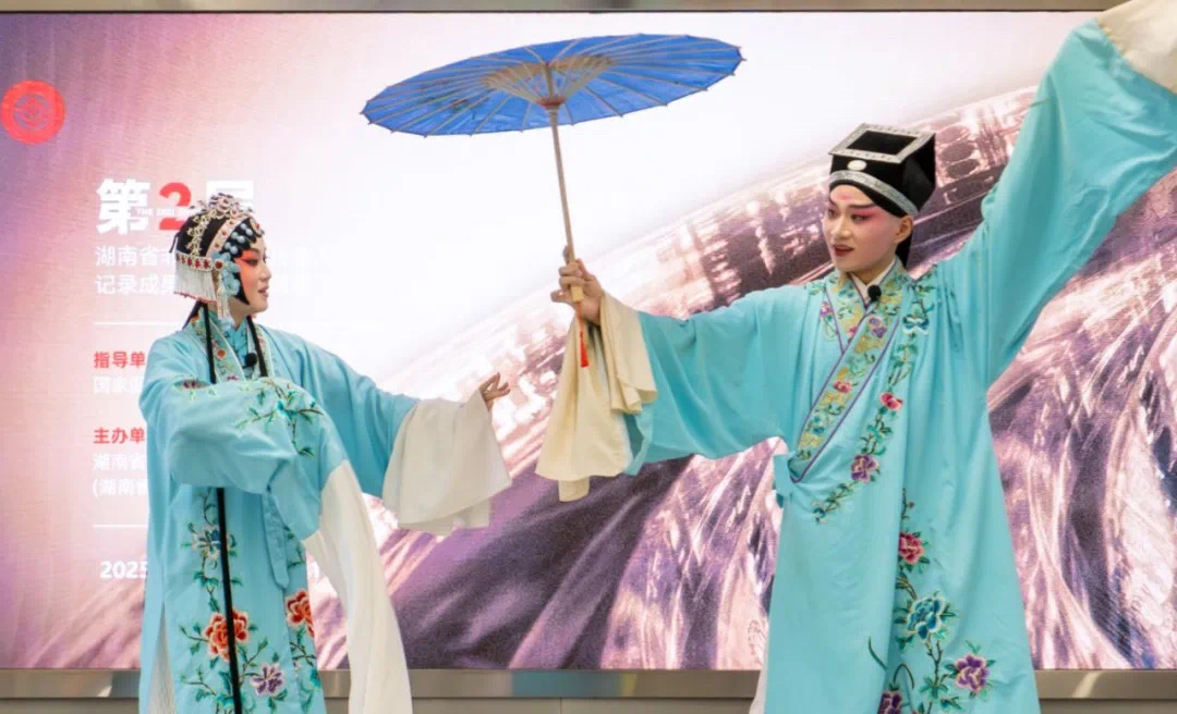 「小而美」場(chǎng)景煥新生態(tài)合作夥伴協(xié)作機(jī)制研究