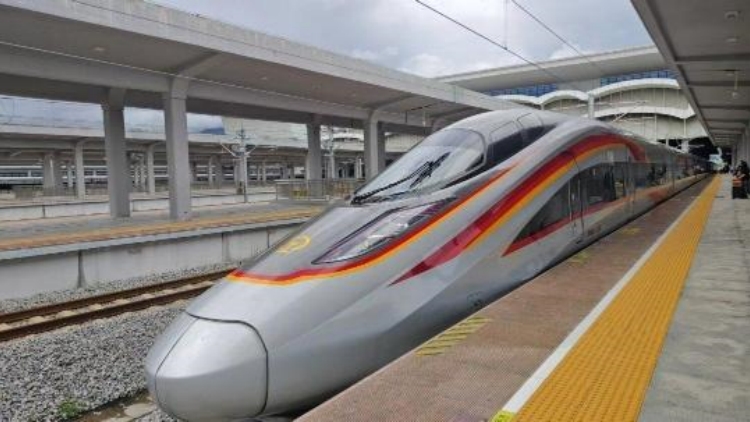 廣鐵受降雨影響線路運(yùn)輸秩序已逐步恢復(fù)