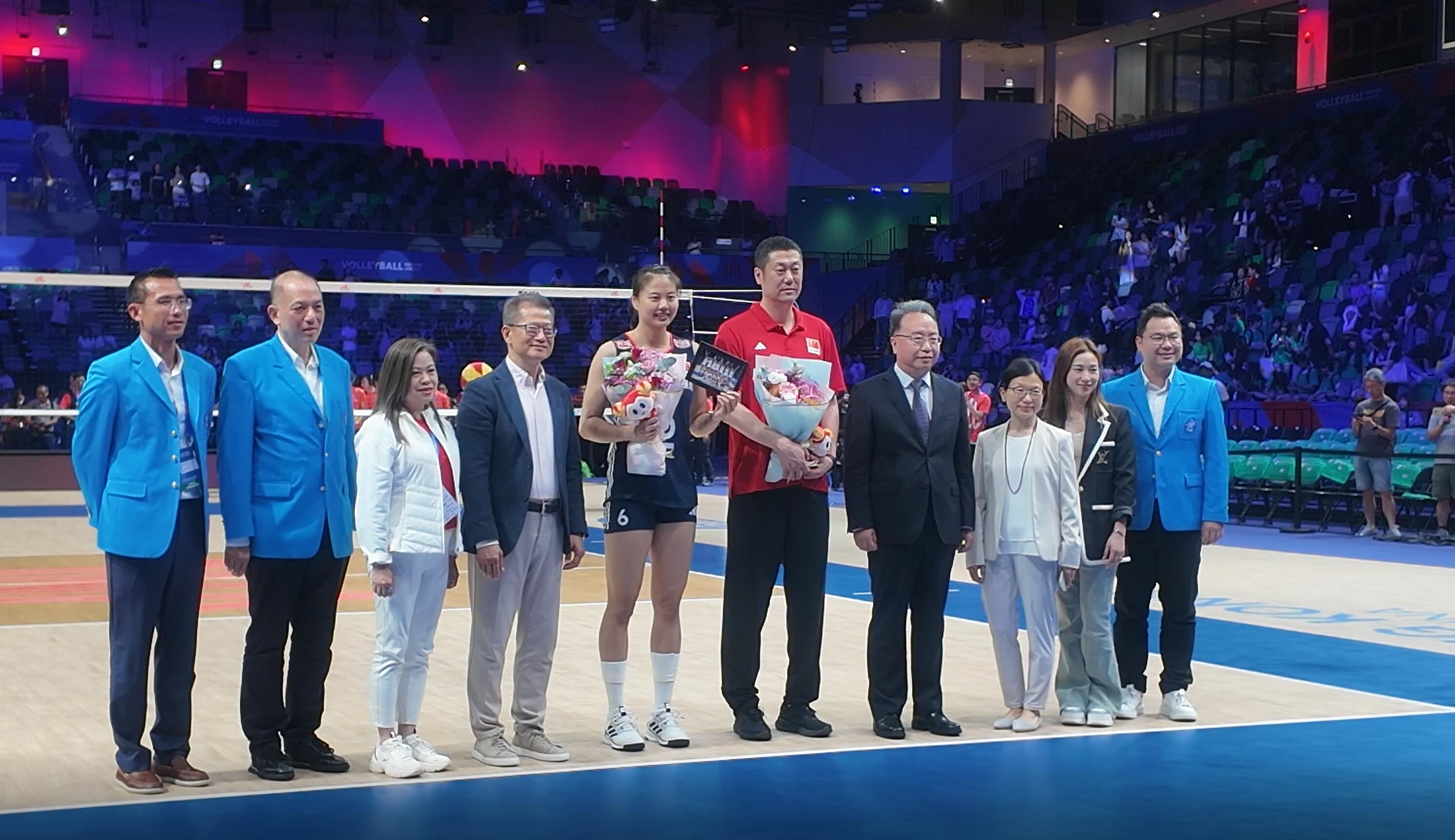 有片 | 世界女排聯(lián)賽香港站 中國隊當(dāng)選最受歡迎球隊
